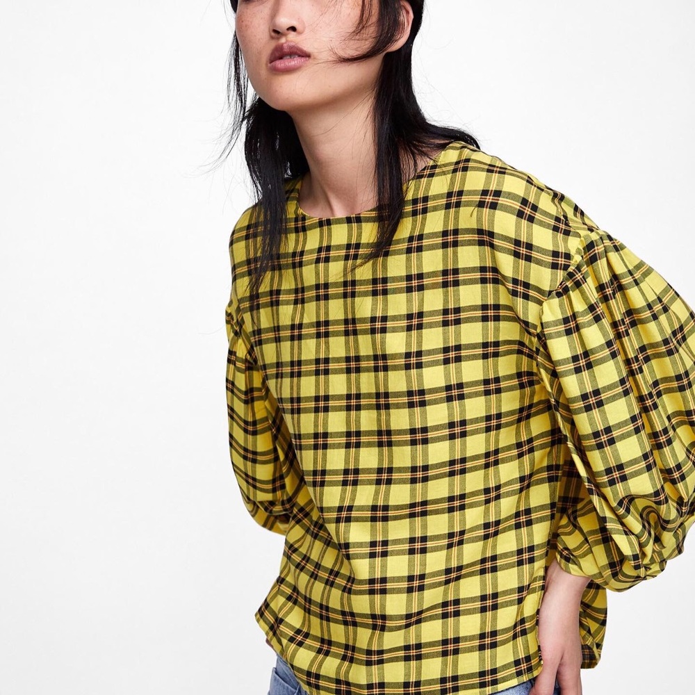 ZARA Basic Plaid Blouse W/ Pleated Sleeves